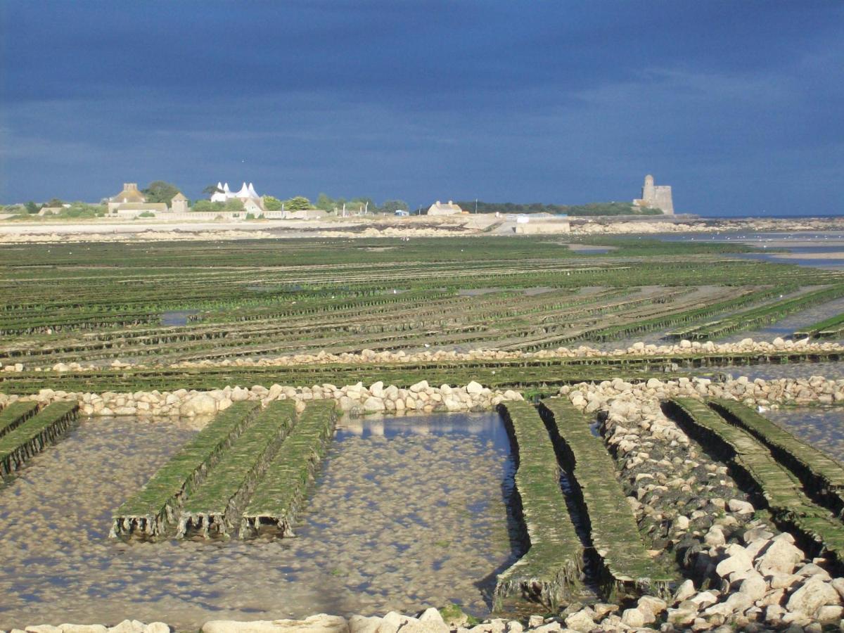 Entre Terre Et Mer Montfarville Exterior foto